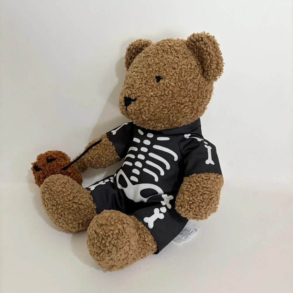 NWT! POTTERY BARN Theo Teddy Trick-or-Treating Pillow Bear Halloween Potterybarn